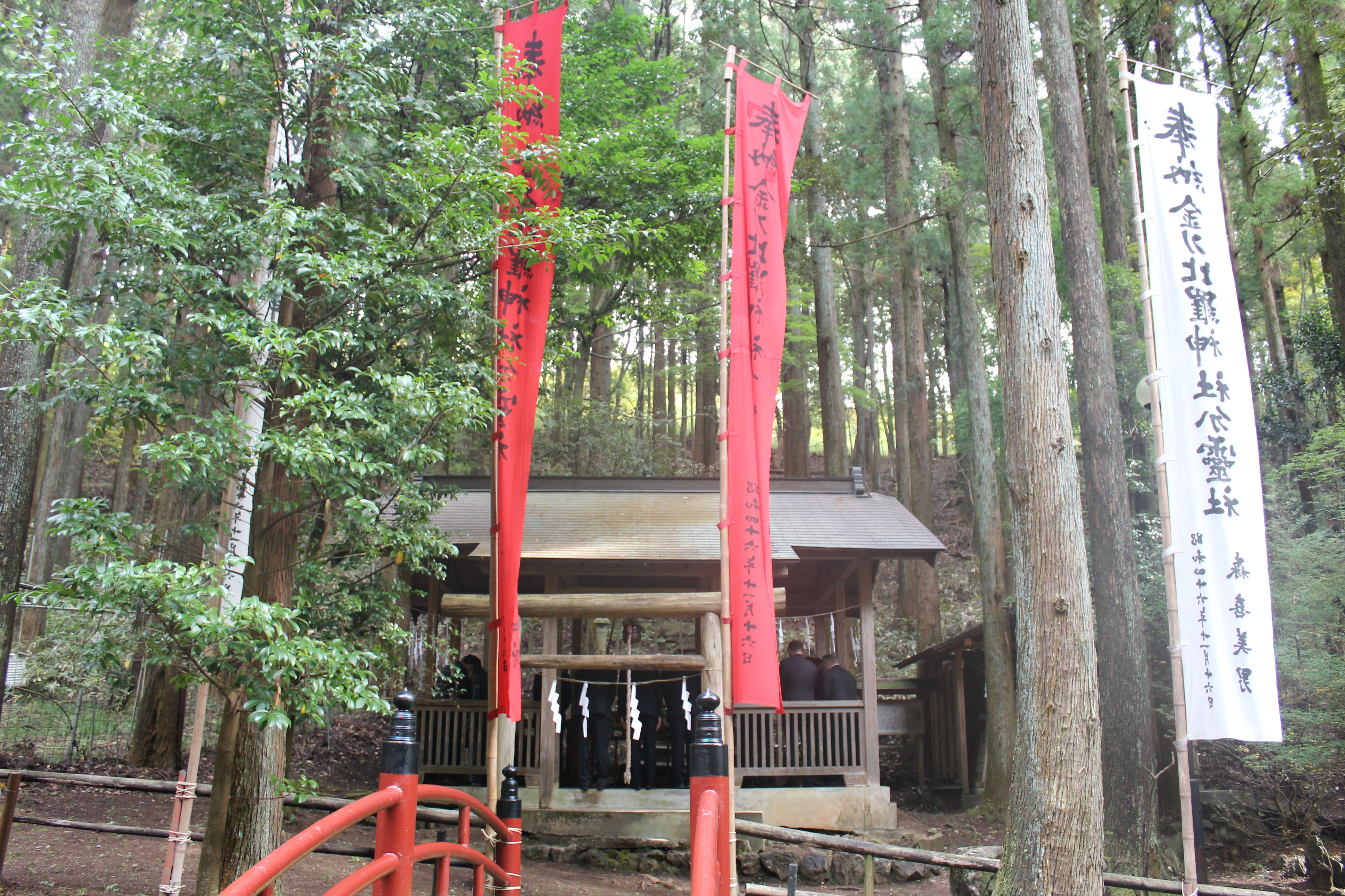 椎茸神社①.jpg